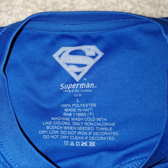 Superman workout tee - Picture 2 of 2